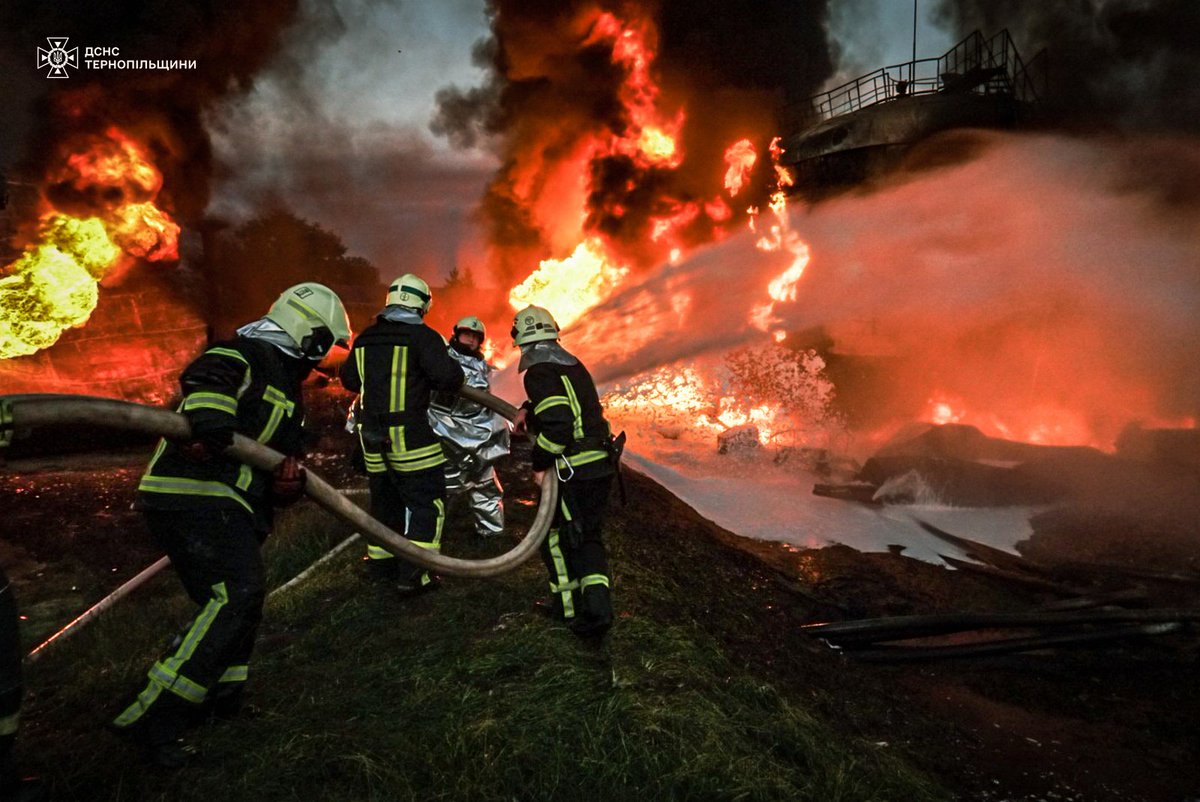 L'incendie dans une entreprise industrielle après une attaque russe à Ternopil a été maîtrisé