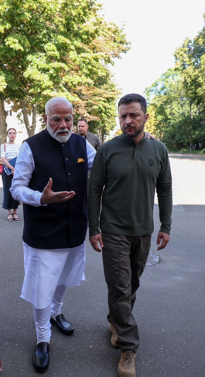 Premier Modi - Prezydent Zełenski spotykają się w Kijowie