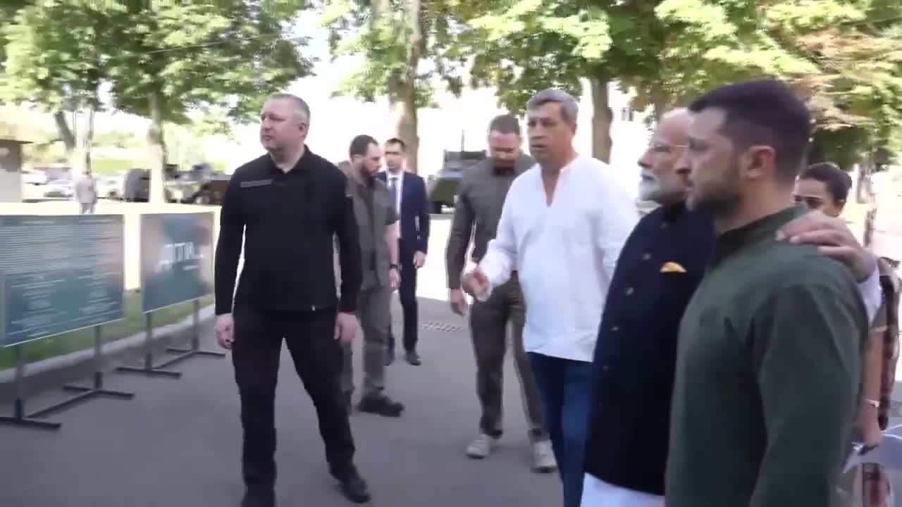 Encontro do Presidente Zelensky e do PM Modi em Kyiv