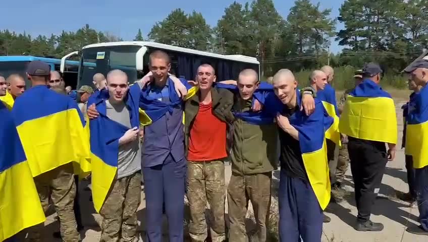 115 ukrainska krigsfångar släpptes från rysk fångenskap med UAE-medling, militärer tillfångatogs i Chornobyl, Mariupol, Chonhar och Hostomiel