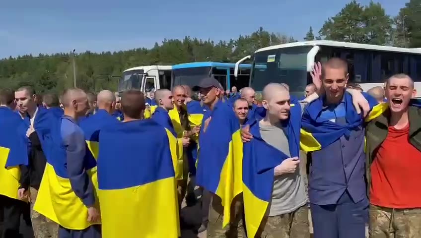 115 prisonniers de guerre ukrainiens ont été libérés de la captivité russe grâce à la médiation des Émirats arabes unis, des militaires capturés à Tchernobyl, Marioupol, Chonhar et Hostomiel