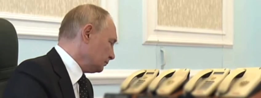 I dag träffade Putin ledningen för Joint Group of Forces vid en av ledningsposterna för det ryska försvarsministeriet. Gerasimov och Rudskoy rapporterade om situationen i Kursk-regionen