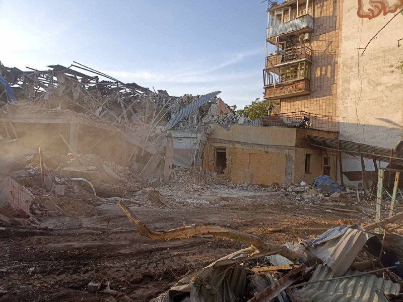 Destruction in Kramatorsk as result of missile strike overnight