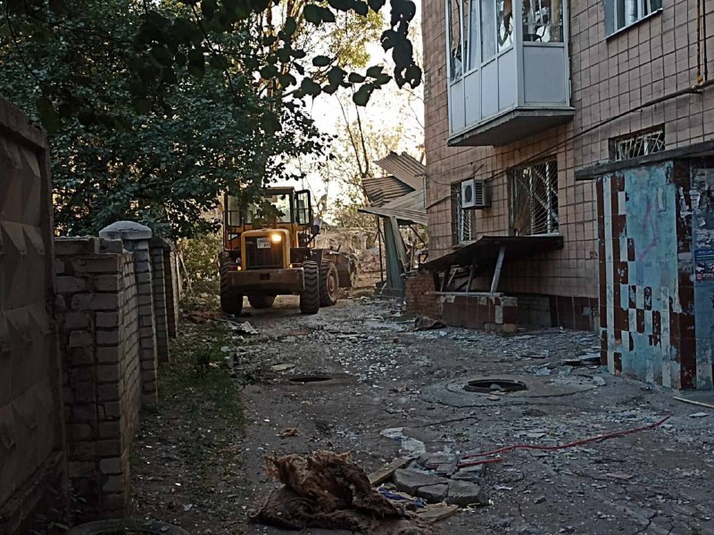 Destruição em Kramatorsk como resultado de ataque com mísseis durante a noite