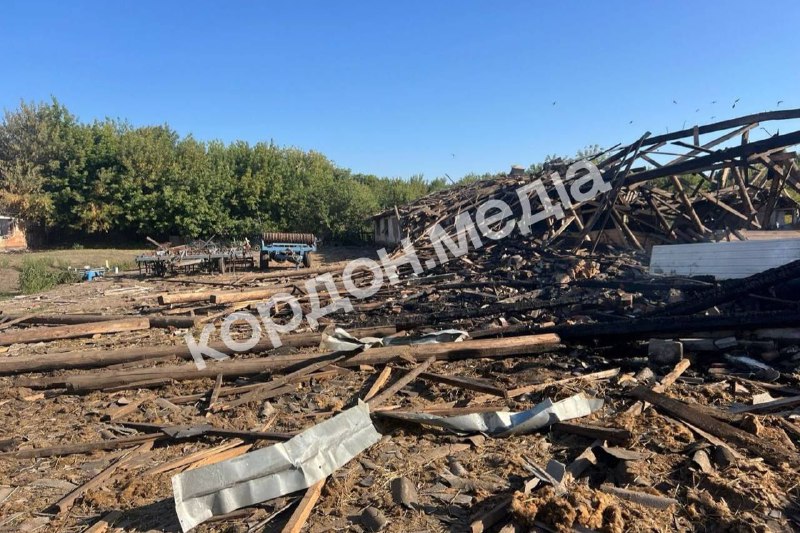 Rus hava kuvvetleri sabah saatlerinden bu yana Sumy bölgesindeki Bilopillya kasabasına 10'dan fazla planör bombası attı