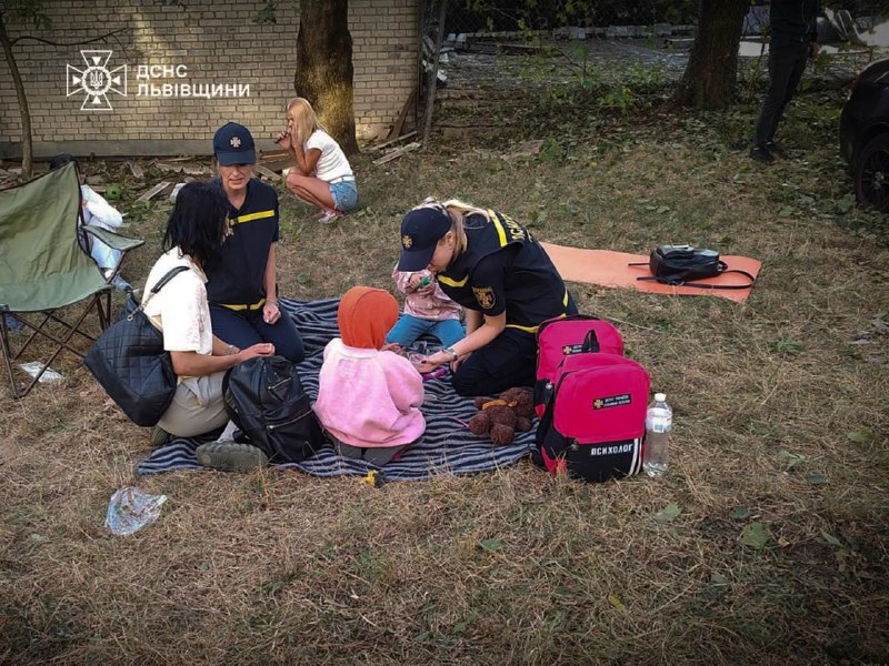 Dödssiffran efter ryska missilangrepp i Lviv ökade till 7 dödade, 42 skadade. Räddningsinsats pågår