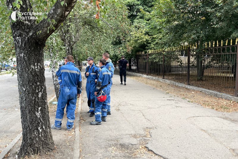 מבצע חילוץ נמשך באוניברסיטת התקשורת בפולטבה: מצילים מחפשים 13 אנשים לא ידועים מתחת להריסות. מניין ההרוגים עלה ל-52 הרוגים, 271 פצועים