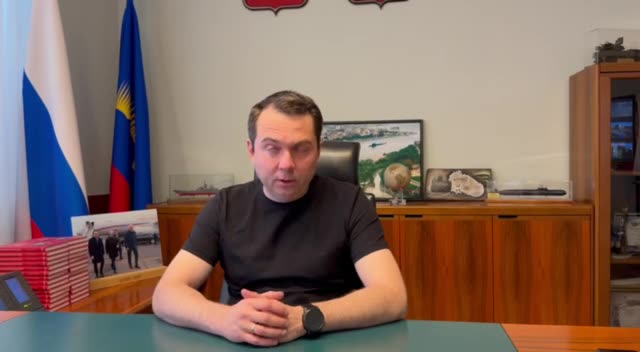 El governador de la regió de Murmansk explica la situació amb l'aturada del trànsit a l'aeroport d'Apatity, la regió està sota atac de drons