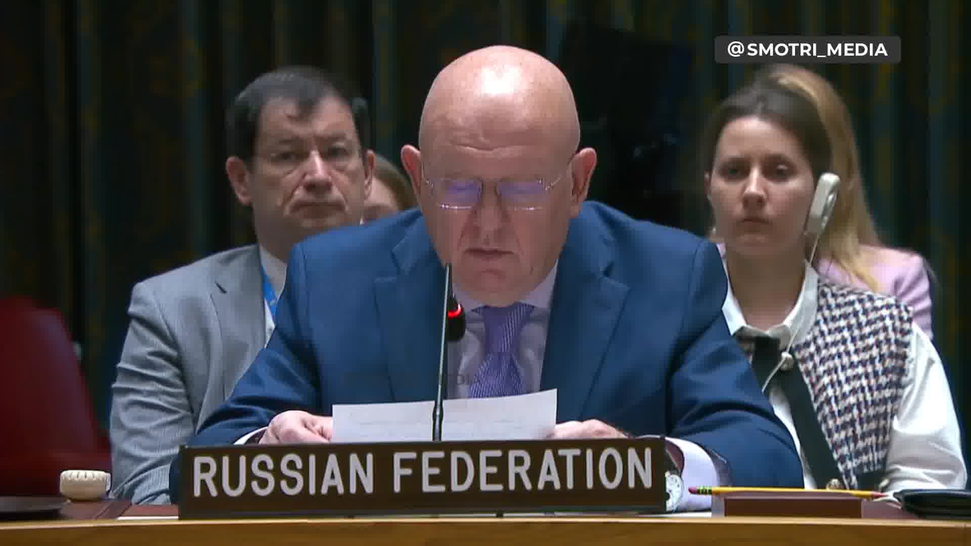 L'enviat rus a UNSC diu que l'aixecament de les restriccions a les armes occidentals a Ucraïna significaria la guerra entre els països de l'OTAN i Rússia