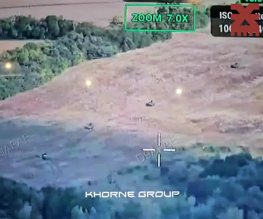 Vídeo de tropas ucranianas se movimentando no distrito de Glushkovo, na região de Kursk