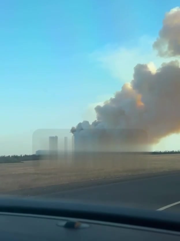 Heavy explosions were reported in Luhansk