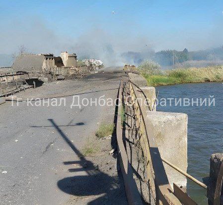 Пашкоджаньне дамбы ў Курахове ў выніку расейскіх бамбардзіровак