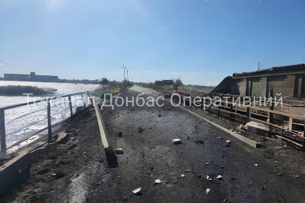 Damage to a dam in Kurakhove as result of Russian bombardment