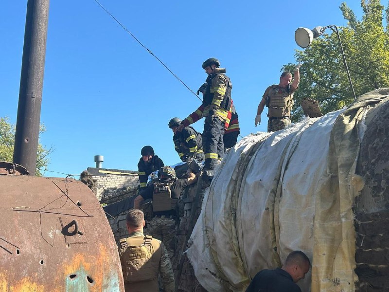 Donetsk bölgesine bağlı Kostiantynivka'da Rus bombardımanı sonucu 1 kişi öldü, 2 kişi yaralandı