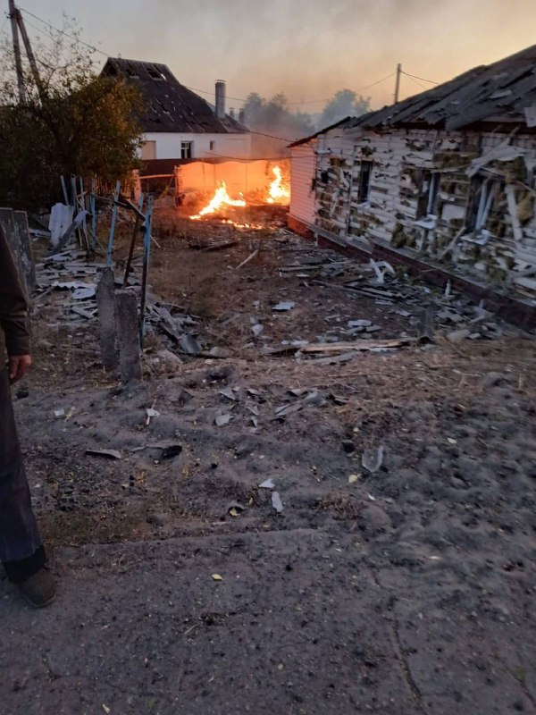 Rusların Harkiv bölgesinde gece yarısından itibaren başlattığı bombardıman Harkiv, Derhaçi, Kupiansk ve Cherkaska Lozova'yı hedef aldı. Derhaçi'de 5 kişi yaralandı