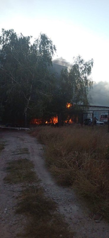 Rosyjskie bombardowanie obwodu charkowskiego od północy miało na celu Charków, Derhacze, Kupiańsk i Czerkaską Łozową. 5 osób rannych w Derhaczach