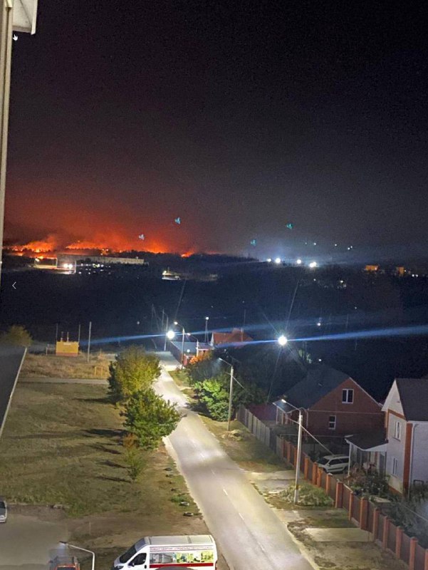 乌克兰无人机夜间袭击了沃罗涅日州鲍里索格列布斯克空军基地