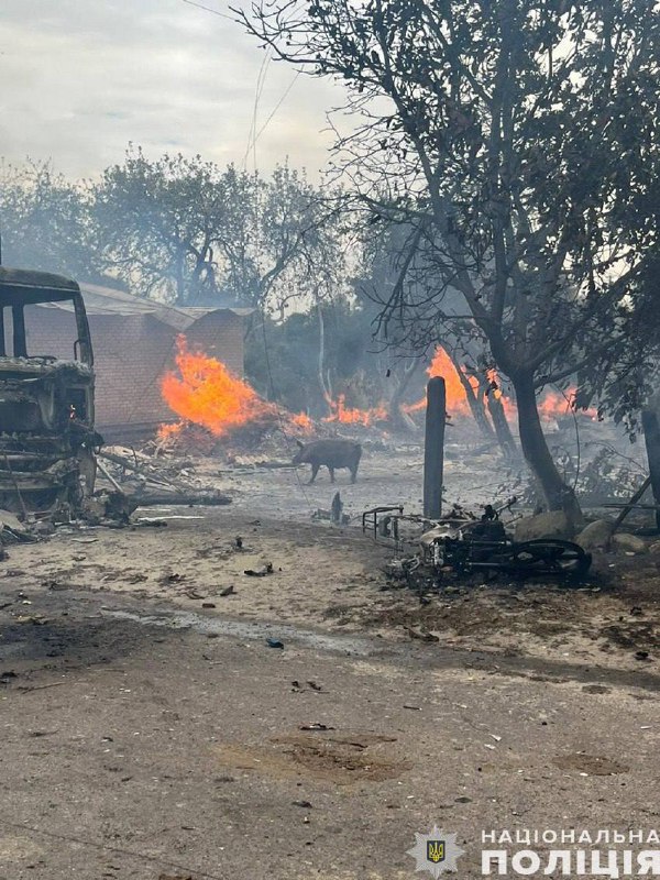 Tres personas, entre ellas un niño, murieron como consecuencia de un ataque con drones contra un camión cisterna de gas doméstico en el distrito de Koriukivka de la región de Chernihiv