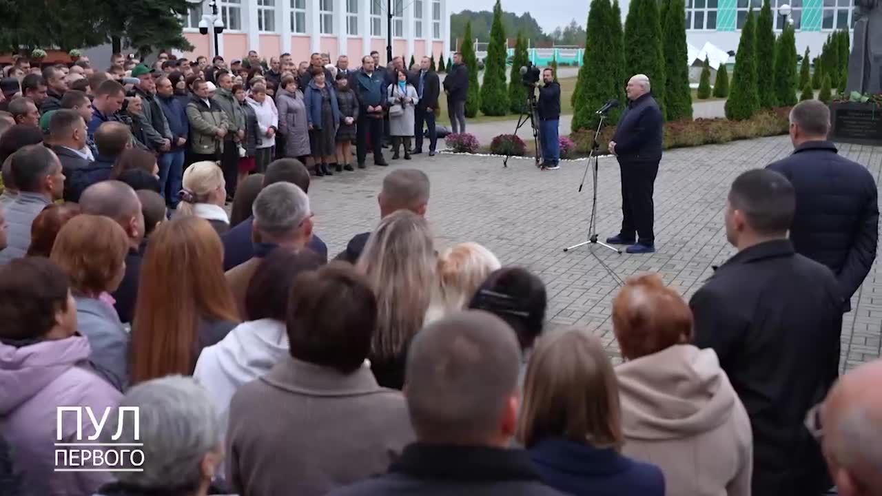 Łukaszenka mówi, że podjęto decyzję, aby nie komentować rosyjskich i ukraińskich dronów latających w białoruskiej przestrzeni powietrznej