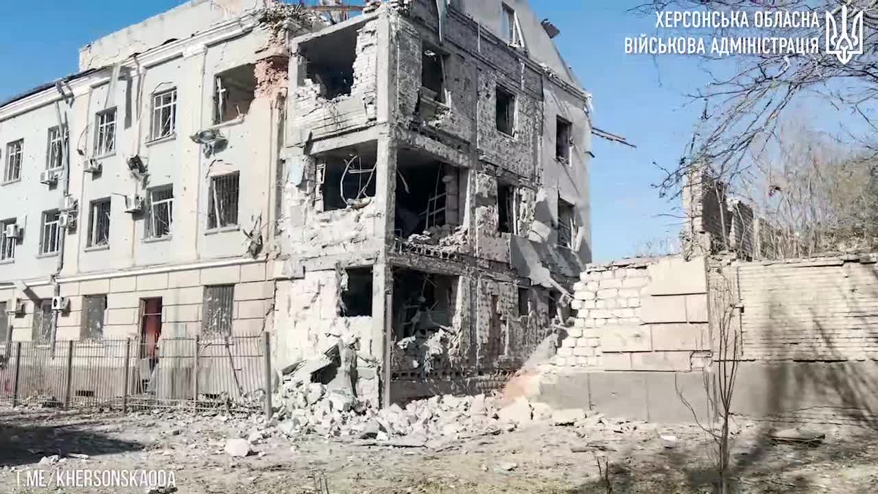 Balafirên Rûsyayê 4 bombe avêtin navçeya navendî ya Xersonê