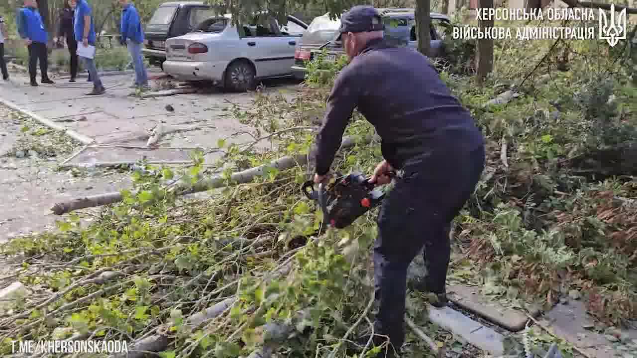 هوانوردی روسیه 4 بمب هوایی را در منطقه مرکزی خرسون پرتاب کرد