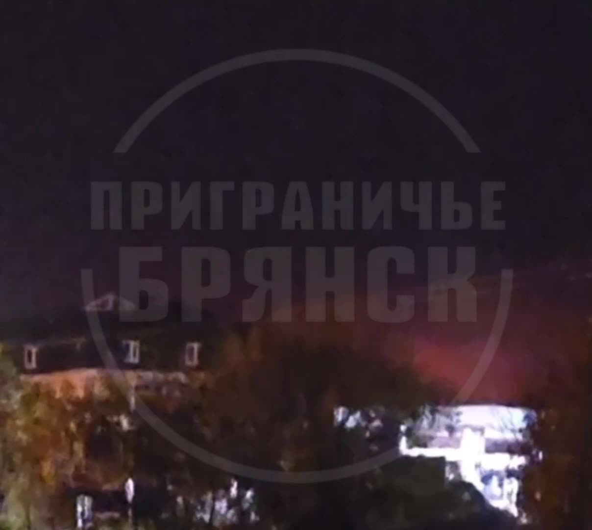 Explosiones en un depósito de municiones en Karachev, región de Bryansk