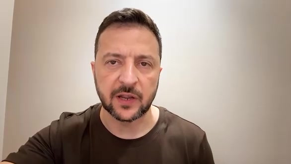 Ο Πρόεδρος Zelensky λέει ότι υπήρξαν προσπάθειες να ωθήσουν τις ουκρανικές ένοπλες δυνάμεις στην περιοχή Kursk, αλλά κατάφεραν να κρατήσουν τις γραμμές τους