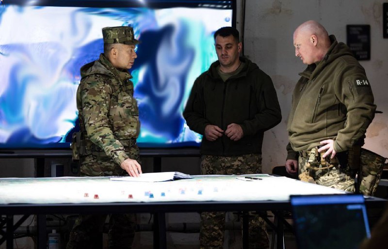 Commander-in-Chief of the Armed Forces of Ukraine Syrskyi visited units on Sumy and Kursk directions