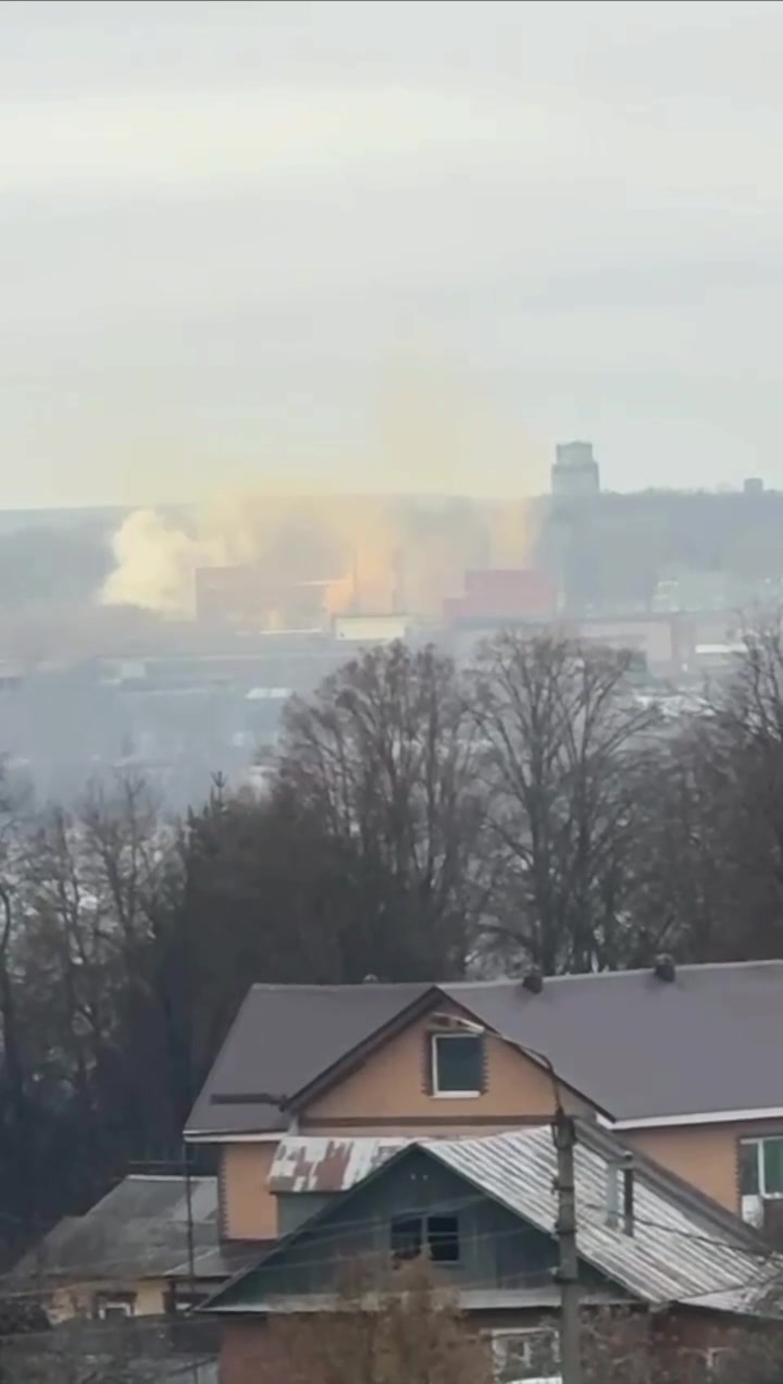 Secondary explosions reported at the chemical plant in Aleksin of Tula region. Cloud of orange smoke is rising over plant