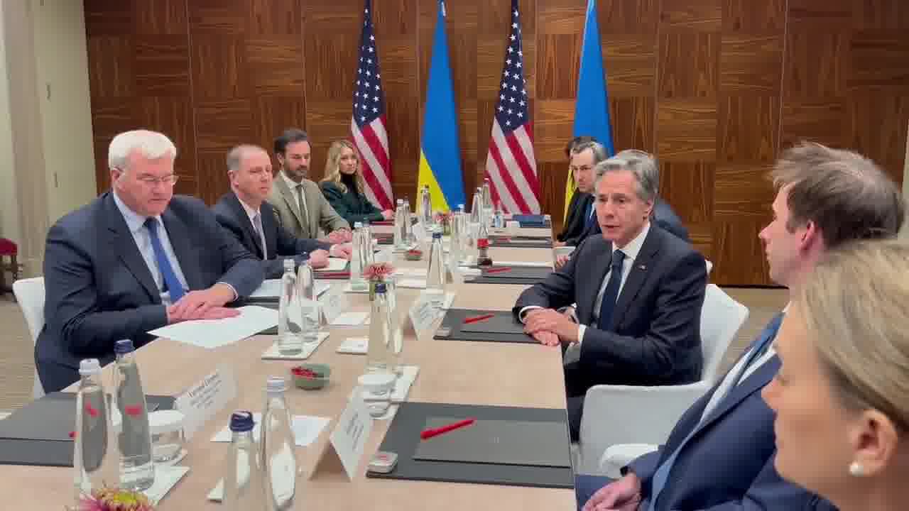 Blinken meets with Ukrainian Foreign Minister, says “everyone is focused on making sure that Ukraine has what it needs to continue to deal with the ongoing Russian aggression and to put itself in the strongest possible position this year and into next year…”