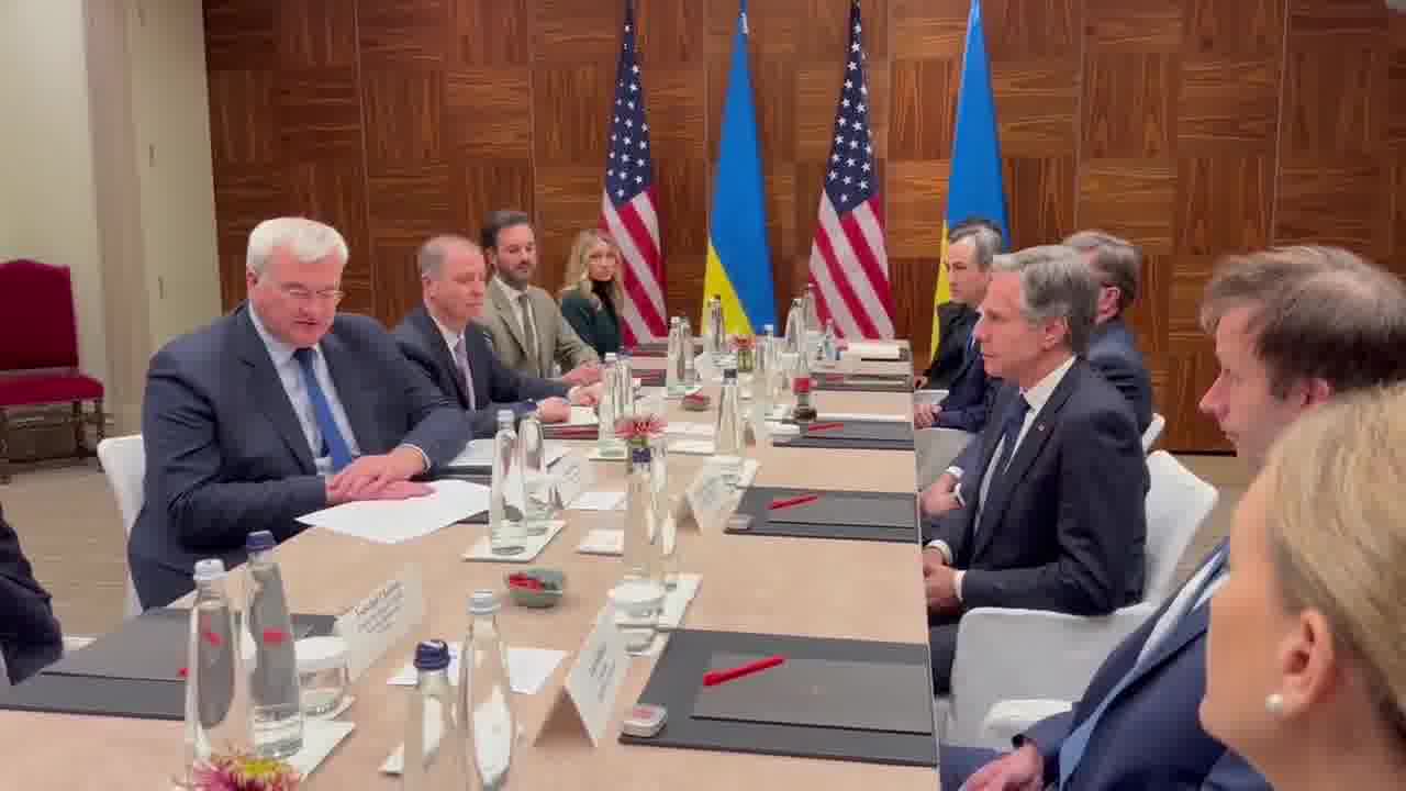 Blinken meets with Ukrainian Foreign Minister, says “everyone is focused on making sure that Ukraine has what it needs to continue to deal with the ongoing Russian aggression and to put itself in the strongest possible position this year and into next year…”