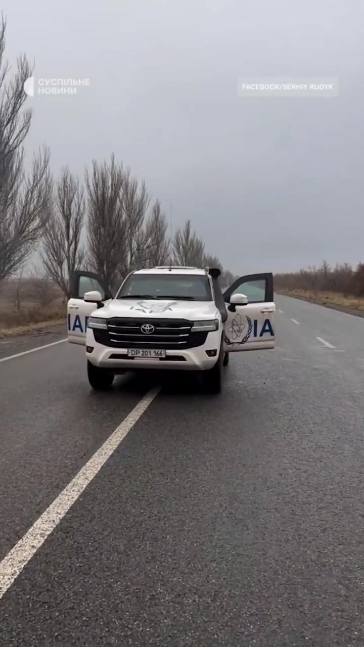 Dronas užpuolė TATENA transporto priemonę pakeliui į Zaporožės AE