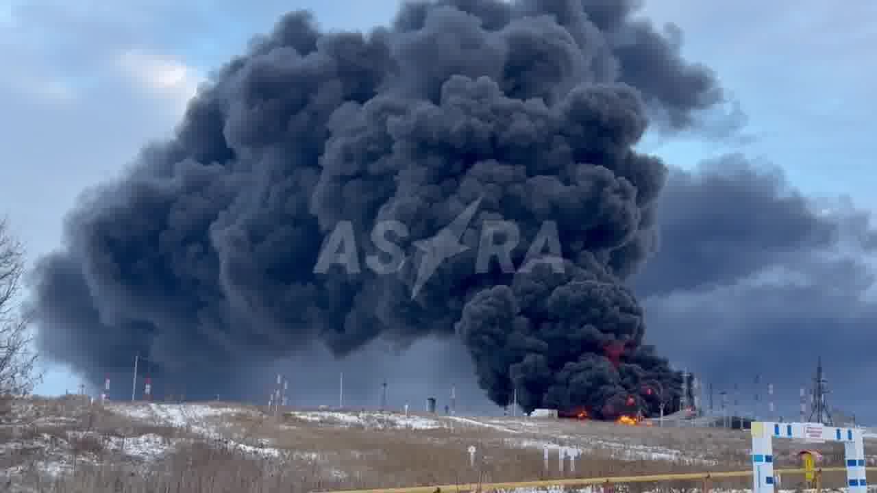 The second fuel reservoir caught fire at the oil depot in Oryol region