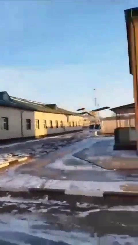 More footage of drones attacking Grozny this morning 