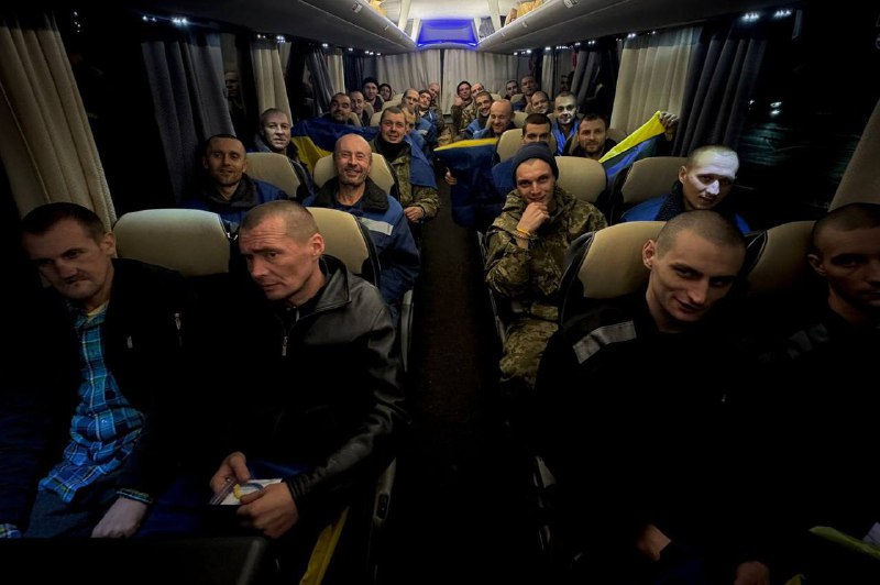 189 Ukrainian POWs were released from the Russian captivity