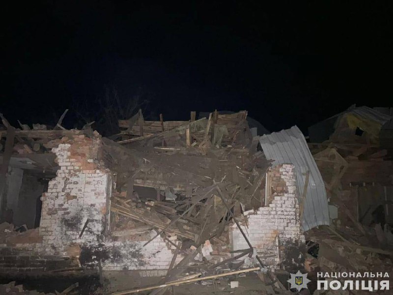 7 people wounded as result of airstrikes with 4 glide bombs in Semenivka of Chernihiv region 