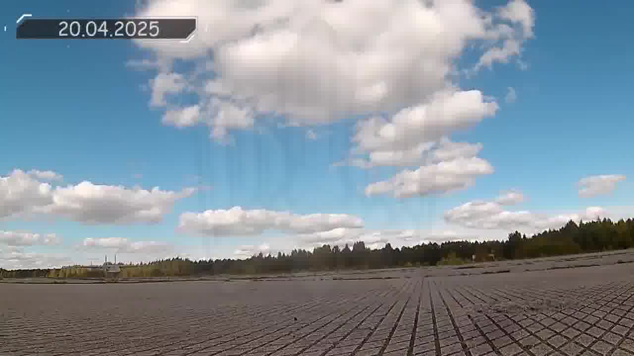 Today, for the first time, at the altitude of 4km, Russian Forpost strike and reconnaissance drone was targeted by drone interceptor. The work of the Birds of Magyar unit