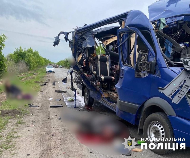 9 people killed, 4 wounded as result of Russian strike at the bus in Bilopillia of Sumy region 