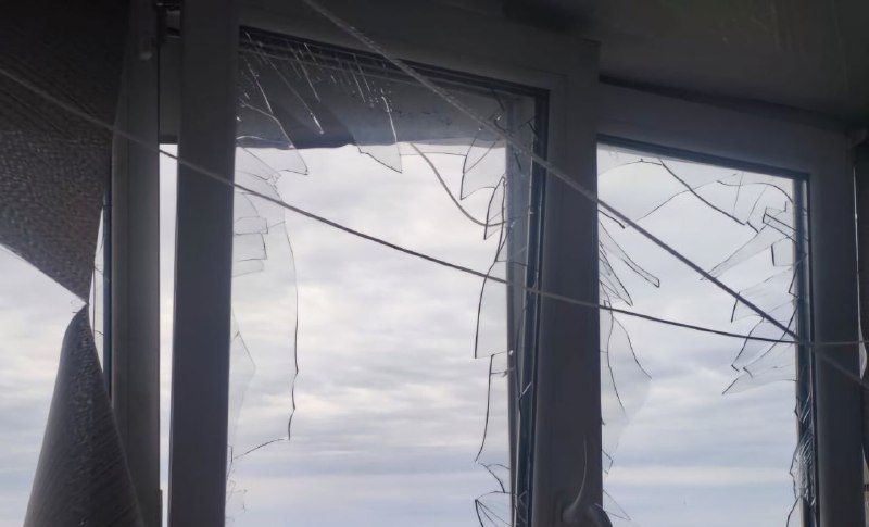 2 people wounded as result of FPV drone strikes in Mezhova district of Dnipropetrovsk region. Russian army also attacked Nikopol district with artillery and drones