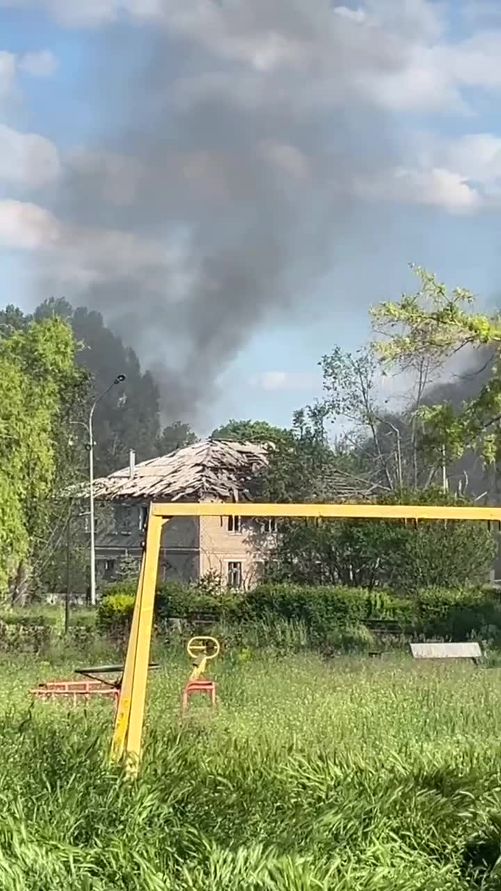 Bombardment reported in Rodynske of Donetsk region earlier today. Extensive damage to residential houses 