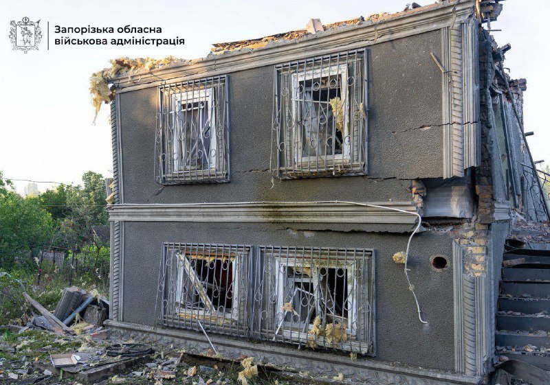 Tři lidé zraněni v důsledku útoků dronů v Záporoží přes noc