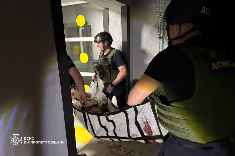 3 people wounded as result of shelling at rescuers station in Nikopol