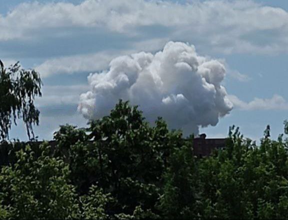 Violent explosions were reported in Kostiantynivka due to Russian airstrikes