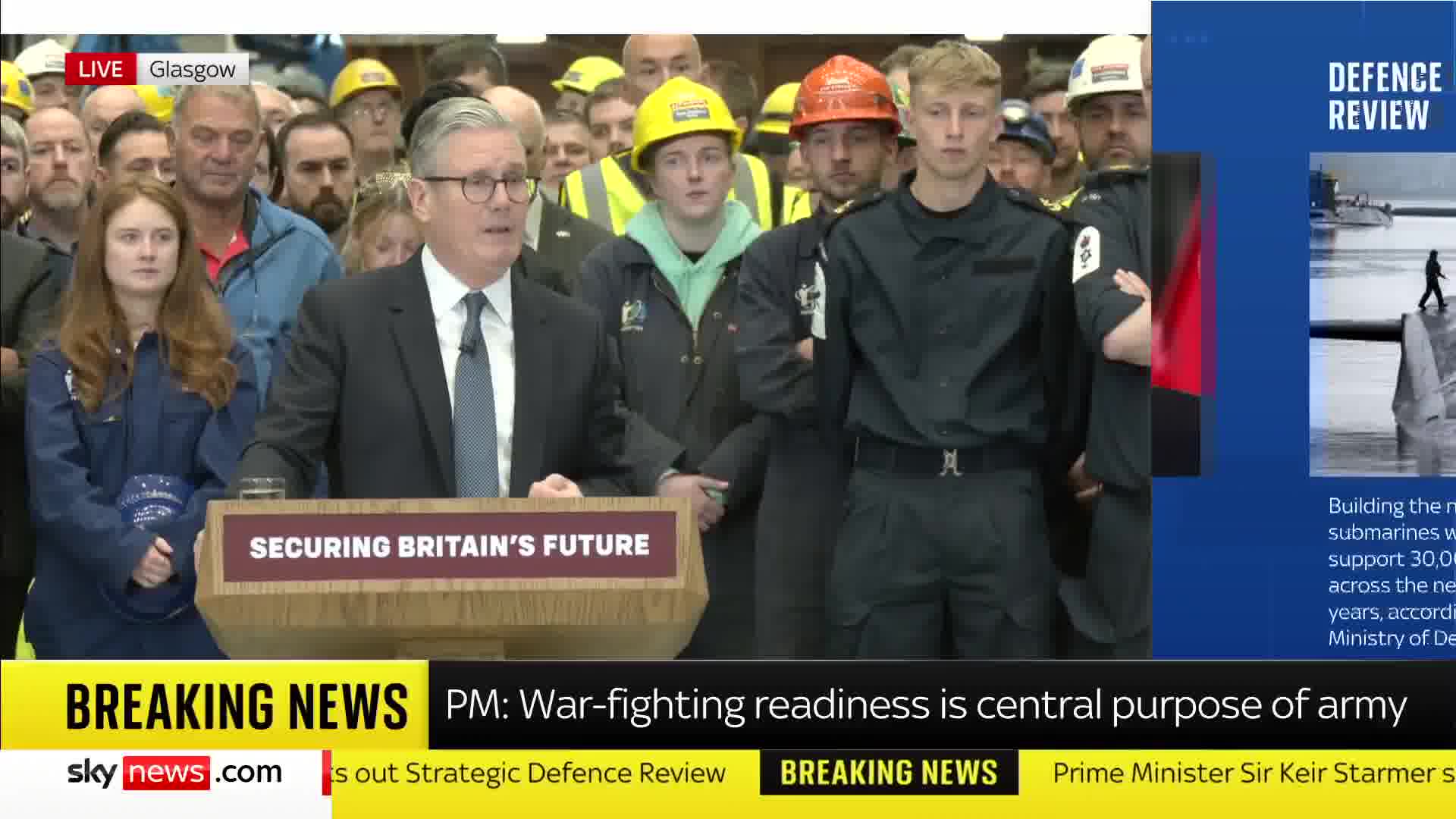 Прем'єр-міністр Стармер заявив, що Велика Британія переходить у режим військової готовності. Коли нам загрожують країни з передовими арміями, найкращим стримуючим фактором є готовність і демонстрація того, що ми можемо захистити мир силою, – сказав він.