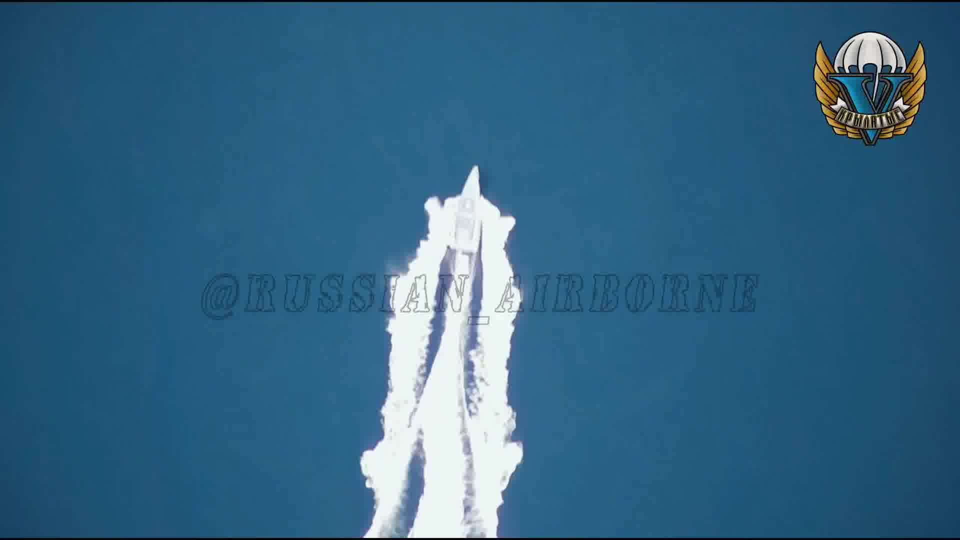 Potrivit presei ruse, unul dintre avioanele de curse americane ucrainene a fost lovit de o dronă Lancet în timpul tentativei de încălcare a teritoriului de lângă Podul Crimeea.