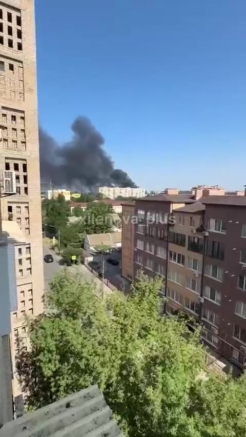 Big fire at Hydromash plant in occupied Melitopol