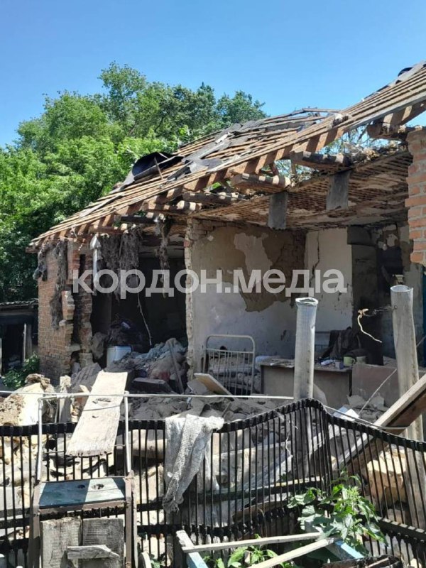 1 person wounded in Esman village of Sumy region after FPV drone strikes and MLRS shelling this morning