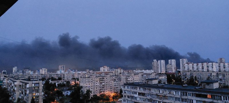 4 people wounded, destruction and damage in 7 districts of Kyiv as result of massive attack with drones overnight 