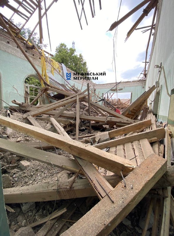Shahed-type drone destroyed a local club in Slovianka village of Dnipropetrovsk region