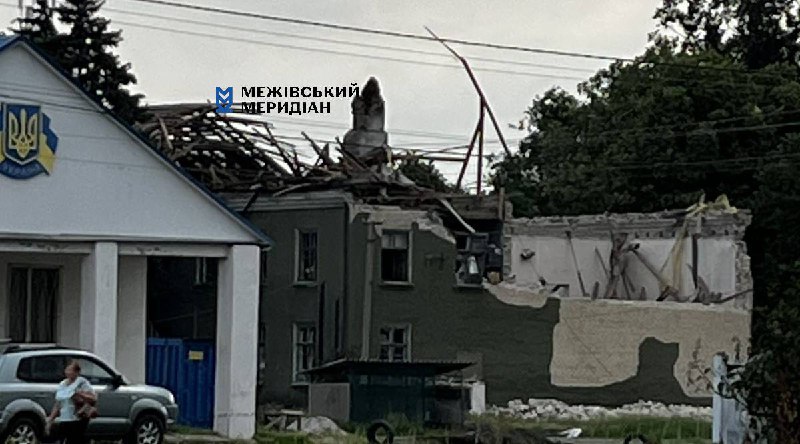Shahed-type drone destroyed a local club in Slovianka village of Dnipropetrovsk region 